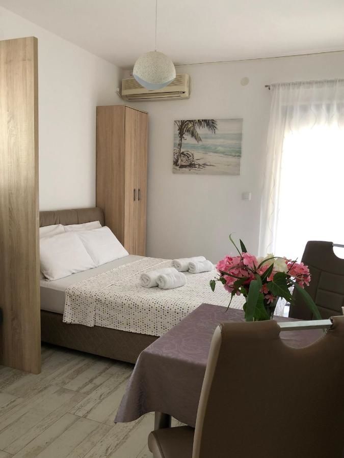 Апартаменты Gregovic Family Apartments Петровац-11