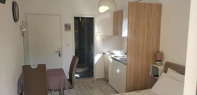 Апартаменты Gregovic Family Apartments Петровац-21